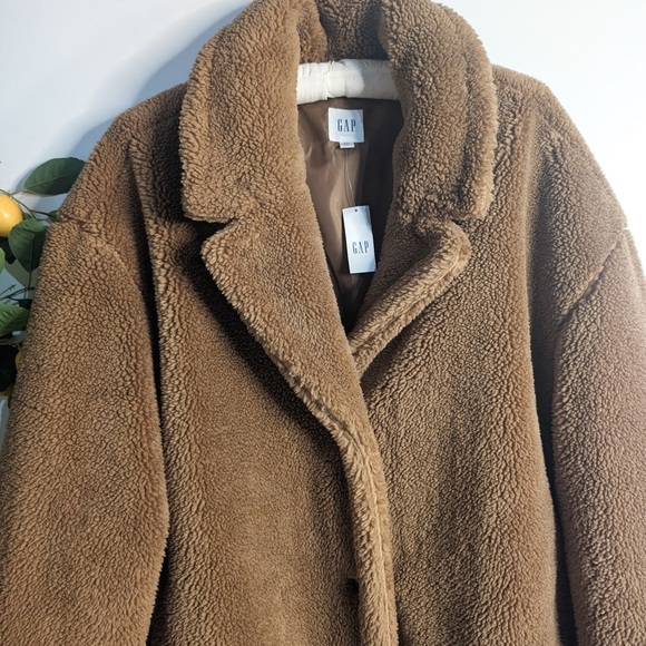 GAP Warm Tan Teddy Jacket - Picture 2 of 3